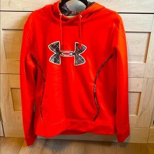 Under Armour orange Hoodie